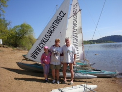 skl�dac� lo� pro ka�d�ho